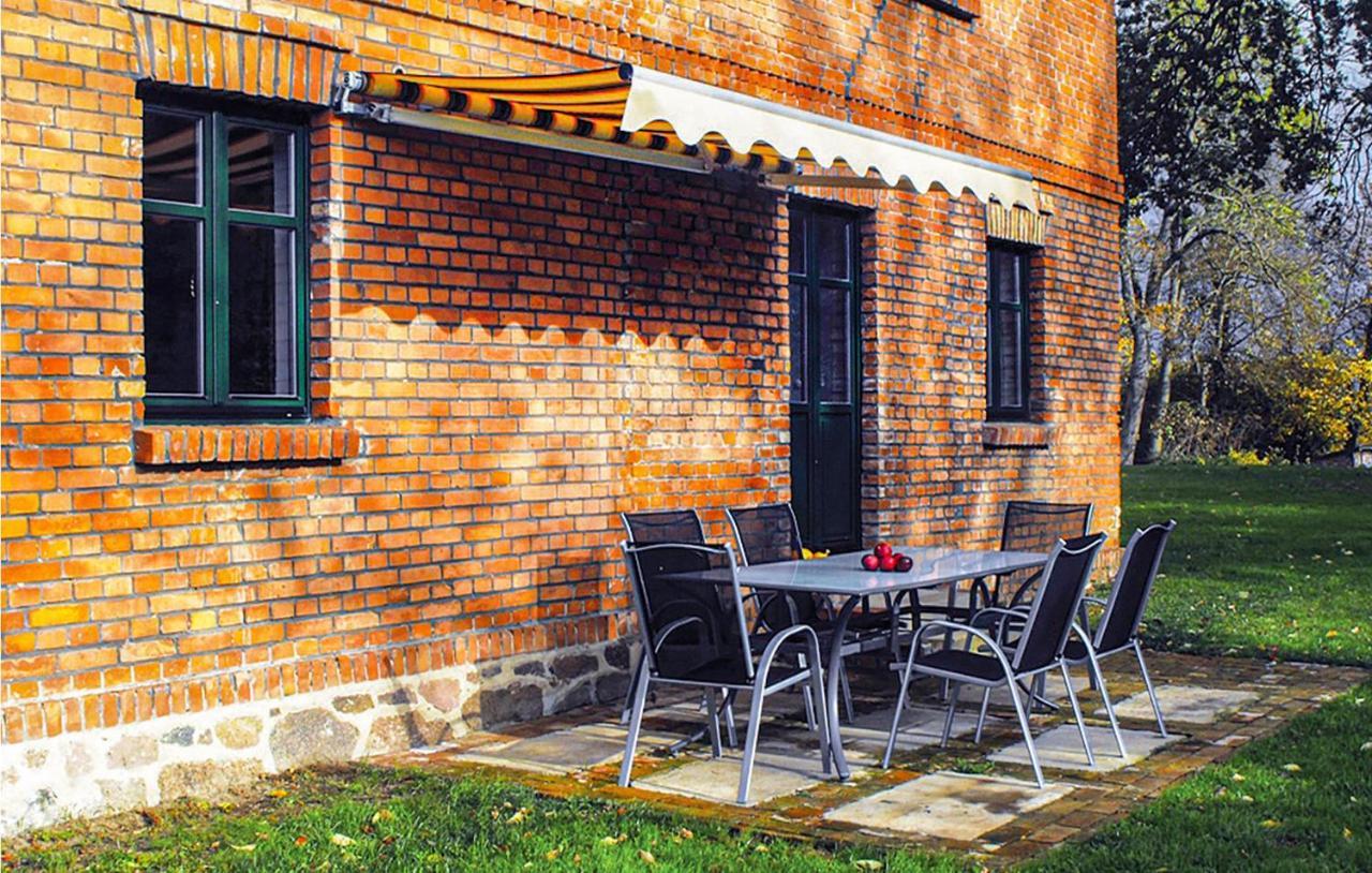 3 Bedroom Stunning Home In Wolin Jarzebowo Exterior foto